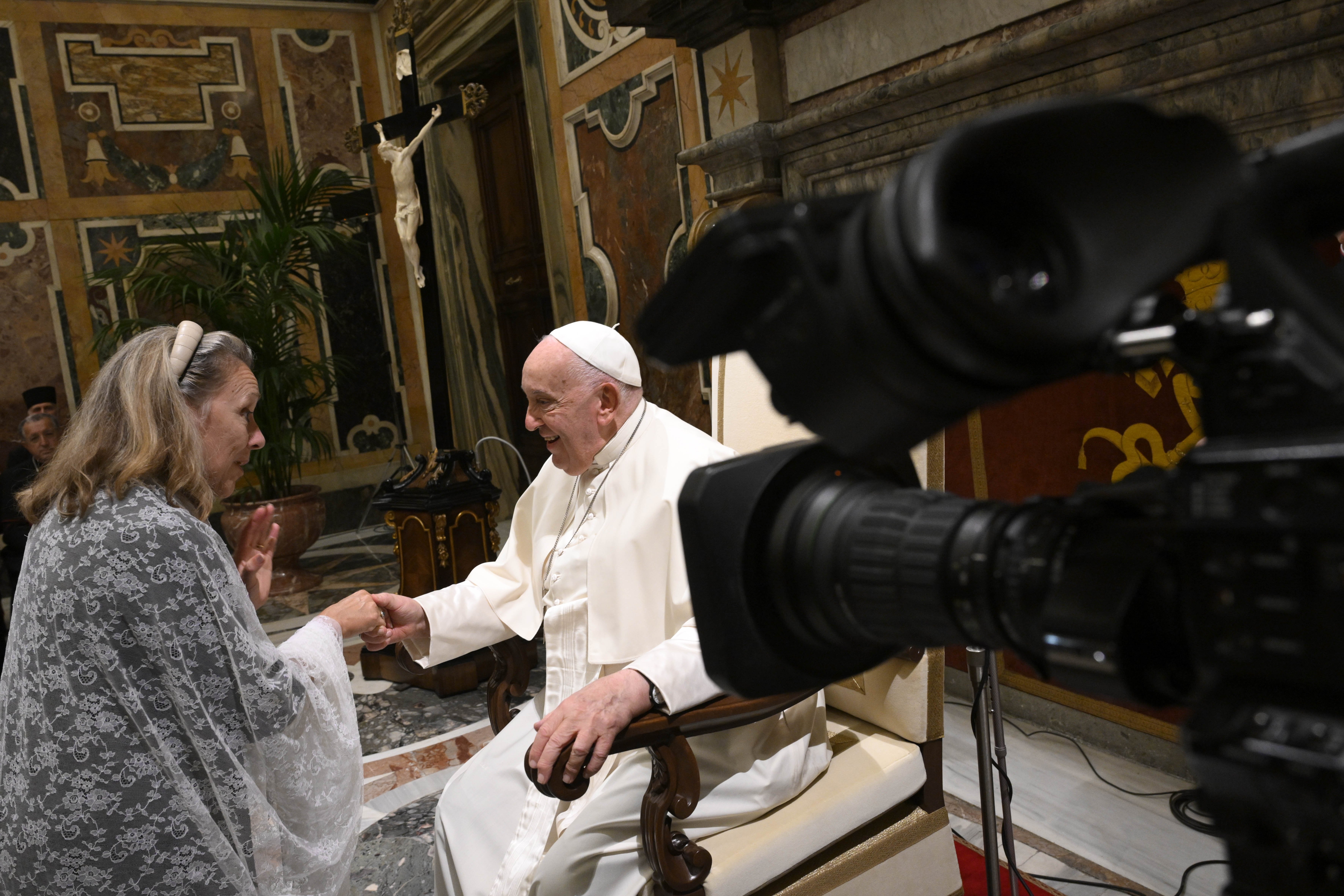 Pope Francis Asks Vatican Media To Cut Costs As They Share The Gospel ...